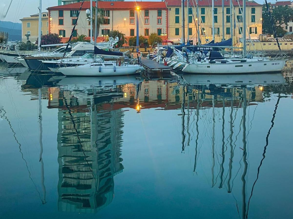 A Casa Di Pizz - Bilocale Con Parcheggio Privato Apartamento *